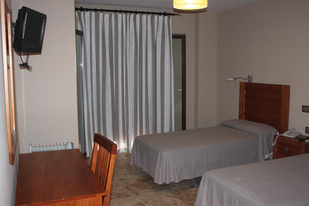 Hotel Pena Escrita Fuencaliente  部屋 写真