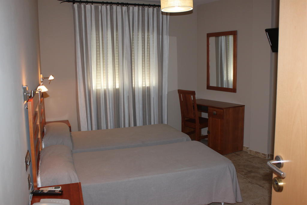 Hotel Pena Escrita Fuencaliente  部屋 写真
